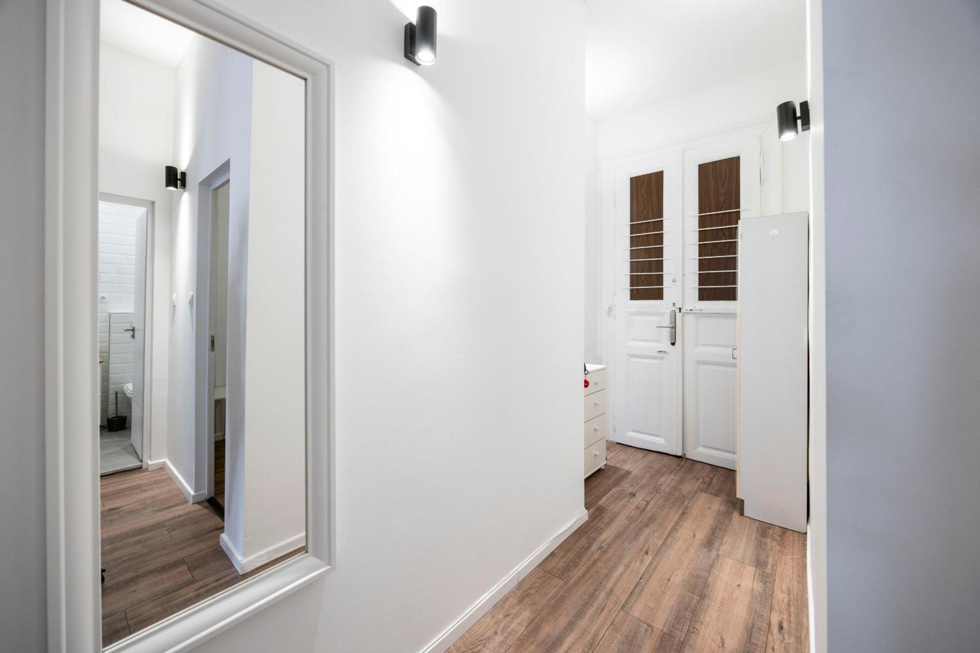 Charming & Cozy Central 1Bedrm Suites Budapest Kültér fotó