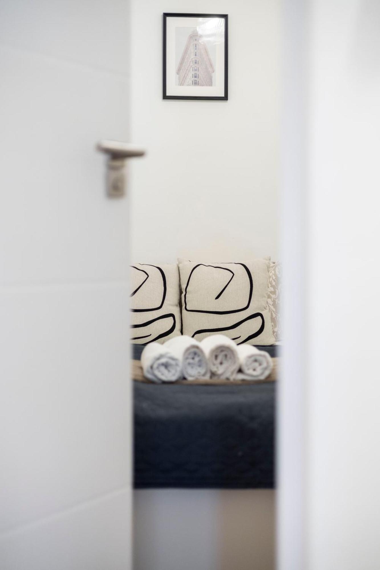 Charming & Cozy Central 1Bedrm Suites Budapest Kültér fotó
